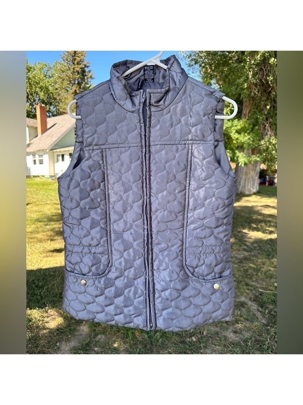 New Directions Shiny Silver Gray Fall Winter Vest Womens Small Zipper, Pockets